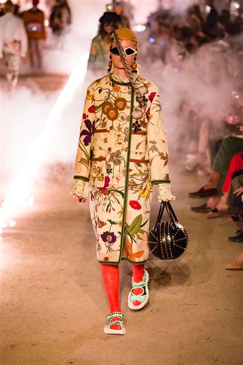 gucci cruise 219 youtube|See the Cruise 2019 collection in motion. .